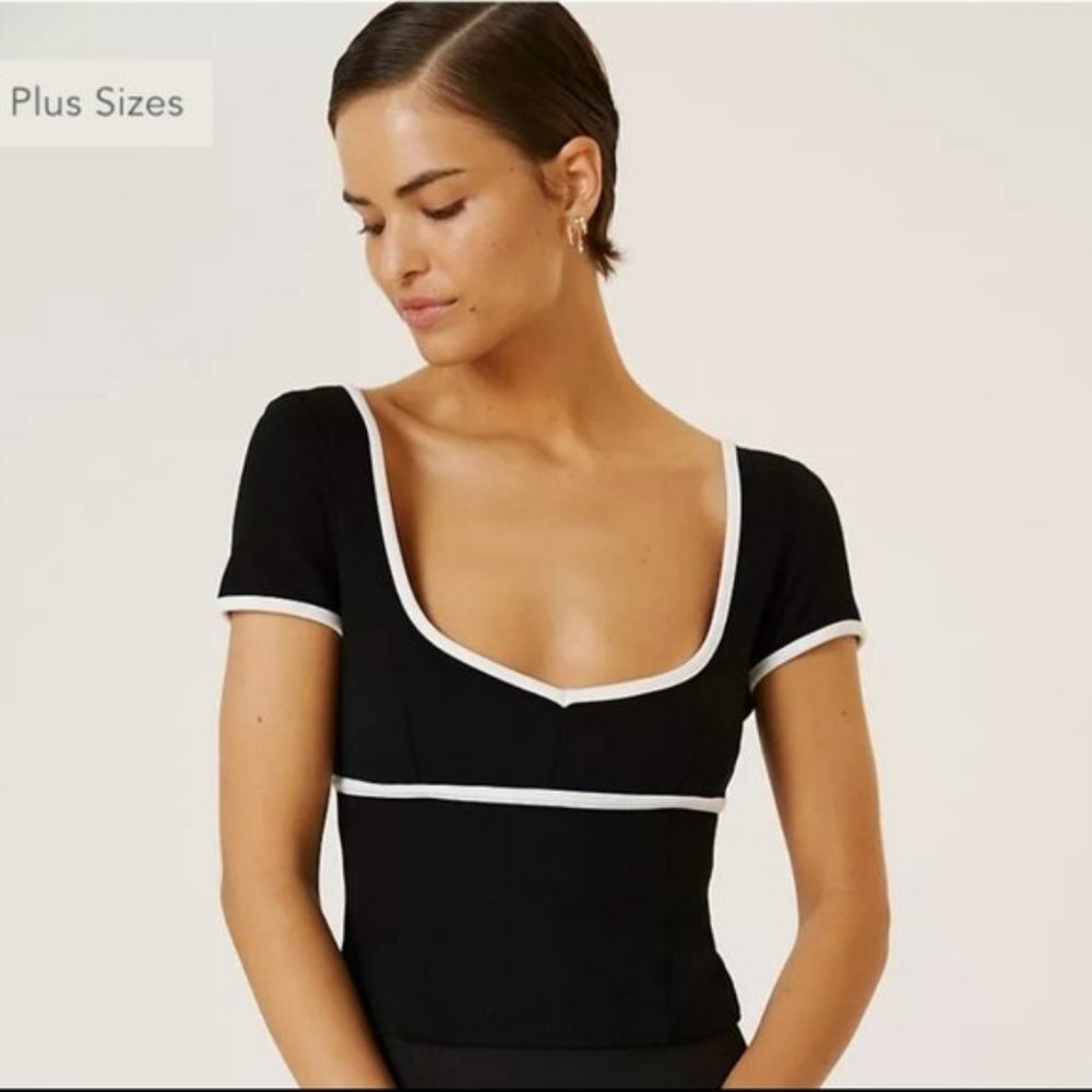 NWT Anthropologie Maeve sweetheart ponte top!